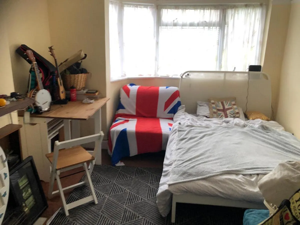 Wellness Haven Micro Pop-Up Hostel Catford London Homestay