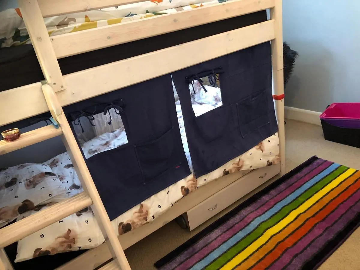 Homestay Wellness Haven Micro Pop-Up Hostel Catford London